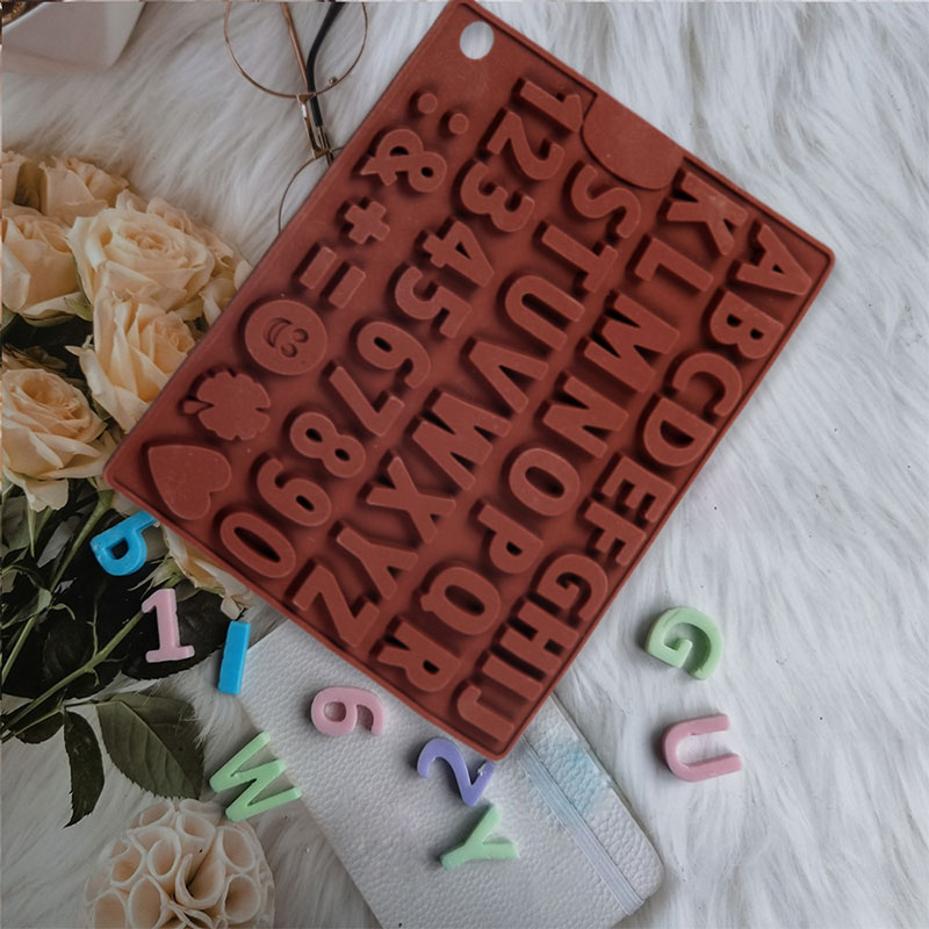 قالب سيليكون للشوكولاتة على شك - مراجعة Soap Making Jelly وسعره